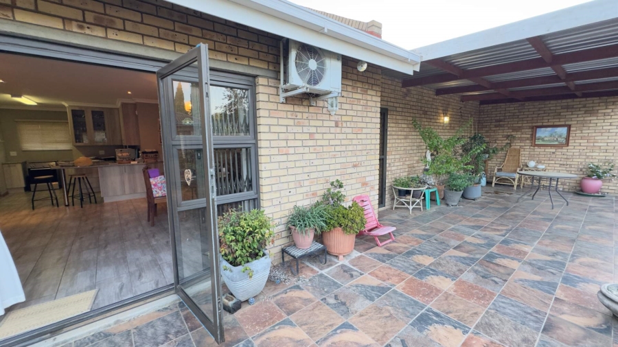 3 Bedroom Property for Sale in Bultfontein Free State